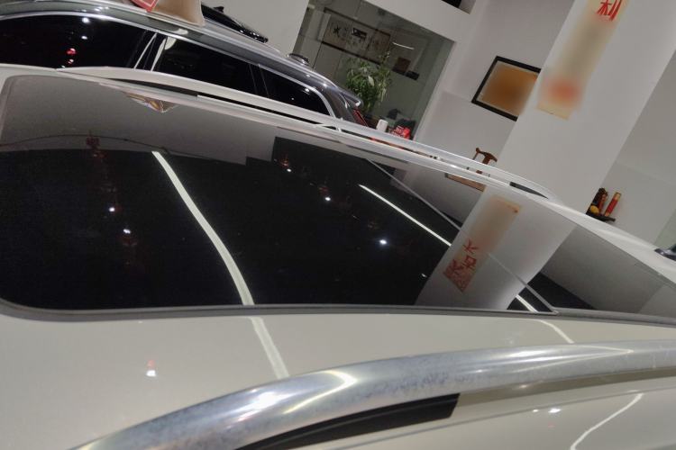 Used Volkswagen Tiguan L 2019 330TSI Automatic Two-Wheel Drive Panoramic Comfort Edition China VI Standard
