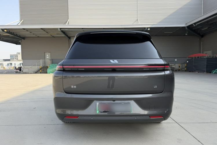 Used Li Auto L8 2023 Pro Model
