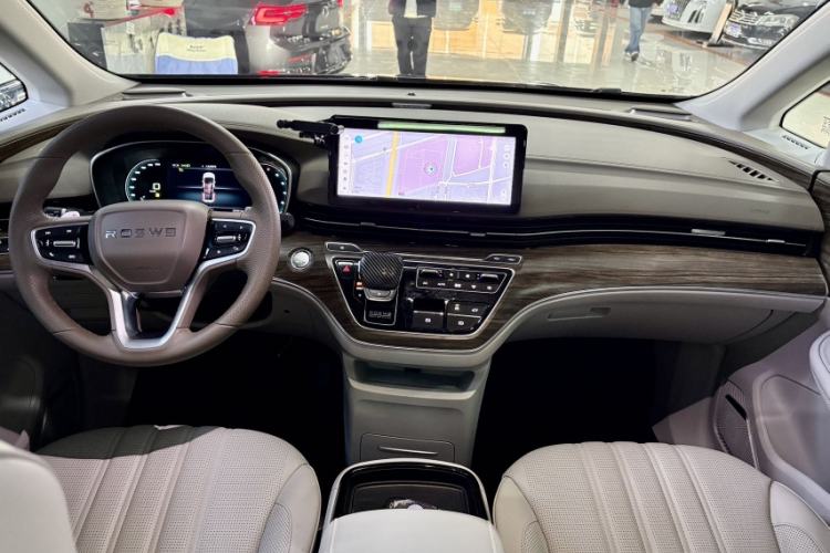 Used Roewe iMAX8 2023 400TGI Comfort Edition
