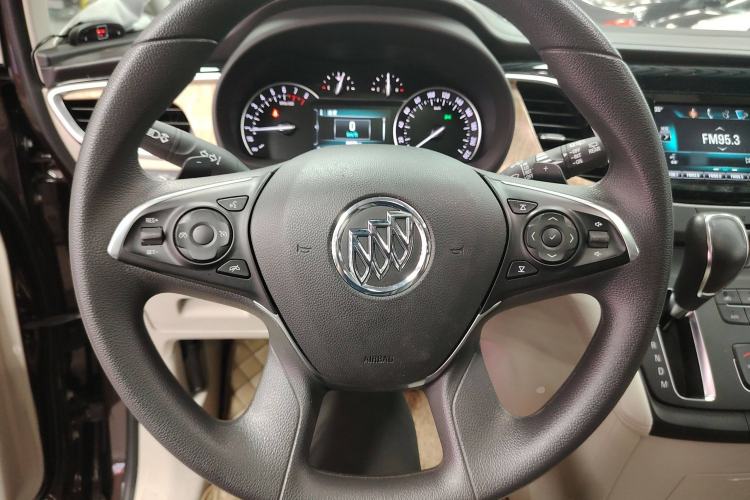 Used Buick GL8 2017 ES 28T Comfort Model China V Standard
