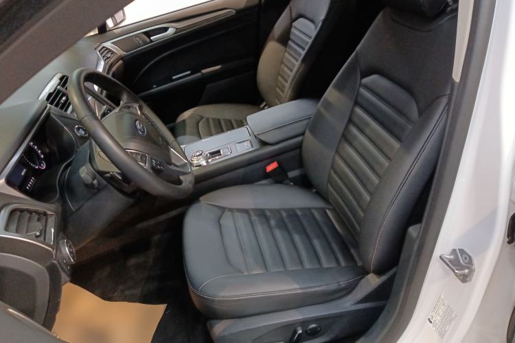 Used Ford Mondeo 2018 EcoBoost 180 Smart Control Fashion Model China VI Standard
