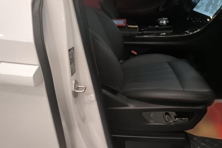 Used GAC Trumpchi M8 2023 Zongshi Series Dual-Motor YuZun Edition