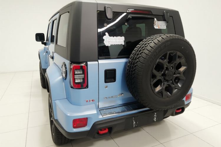 Used BAIC Off-Road BJ40 2023 2.0D Automatic Four-Wheel Drive Blade Hero Edition Adventurer Type
