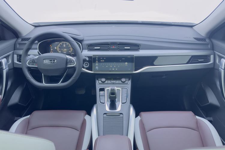 Used Geely Auto Emgrand X7 Sport 2022 1.8TD DCT Zhiya Trim