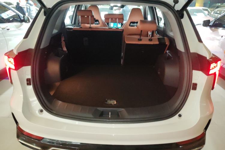 Used Changan CS75 PLUS 2024 3rd Generation Champion Edition 1.5T Intelligent Drive Dynamic Model
