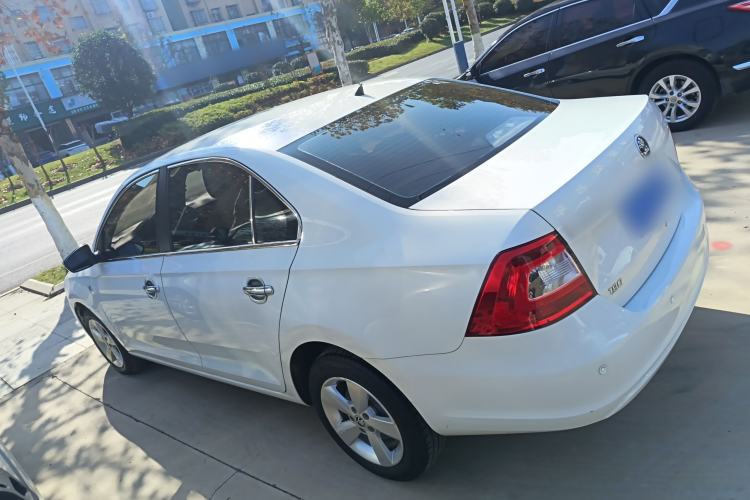 Used Skoda Rapid 2016 1.6L Automatic Front-Wheel Drive Model