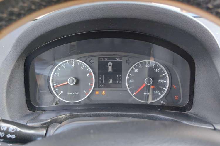 Used Yema T70 2016 1.8T CVT Elegant Model
