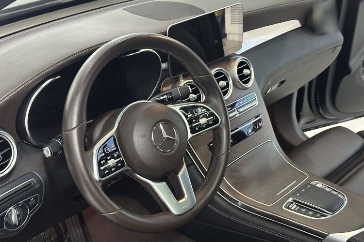 Used Mercedes-Benz GLC 2020 GLC 260 L 4MATIC Luxury Model
