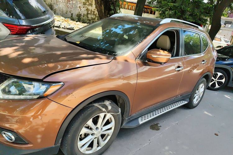 Used Nissan X-Trail 2014 2.5L CVT Luxury Edition 4WD
