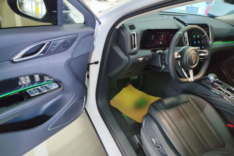 Used Hongqi HS3 2023 1.5T Two-Wheel Drive Shanwei Edition
