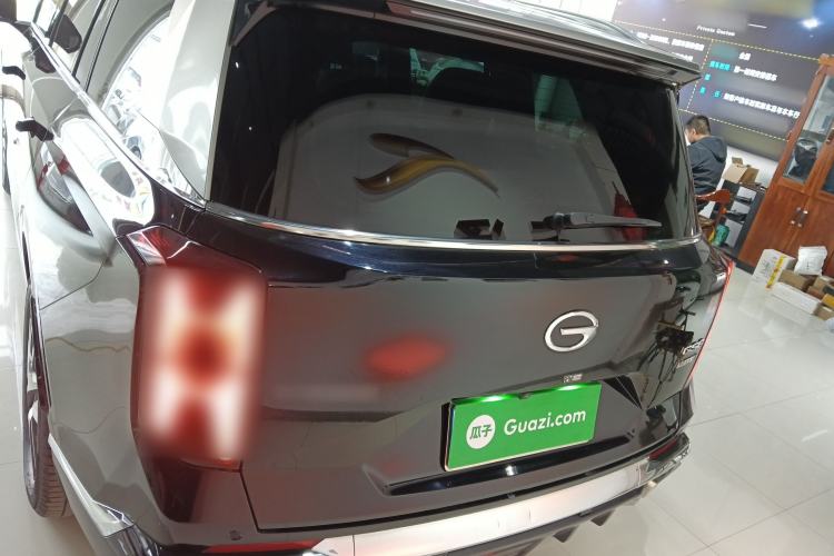 Used GAC Trumpchi GS8 2022 Dual-Engine Series 2.0TM Two-Wheel Drive Prestige Edition (7 Seats)
