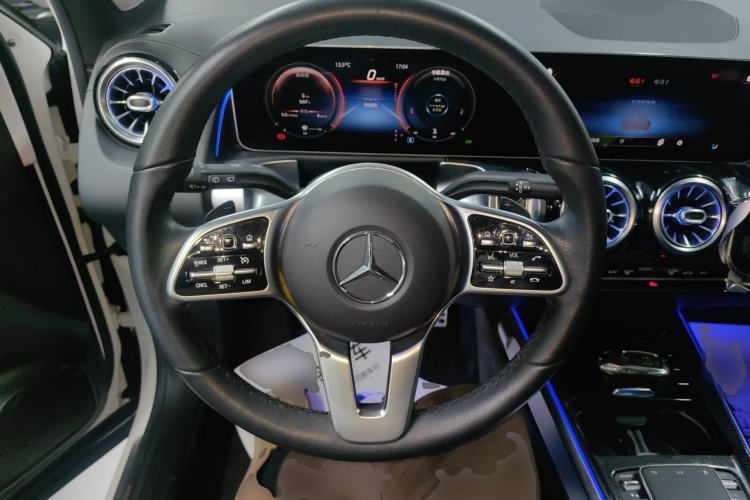 Used Mercedes-Benz GLB 2020 Facelift GLB 200 Fashion Edition
