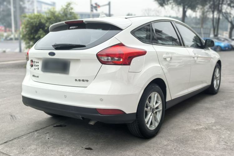 Used Ford Focus 2018 Hatchback Classic 1.6L Automatic Trendy SmartDrive Edition