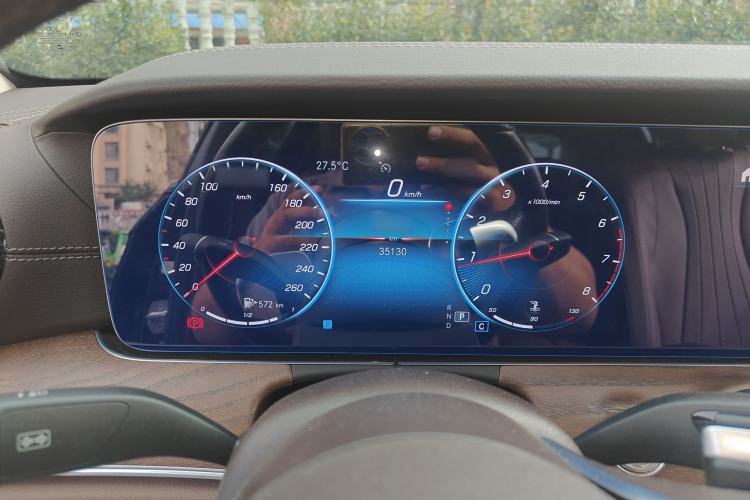 Used Mercedes-Benz E-Class 2022 Second Facelift E 300 L Fashion Edition