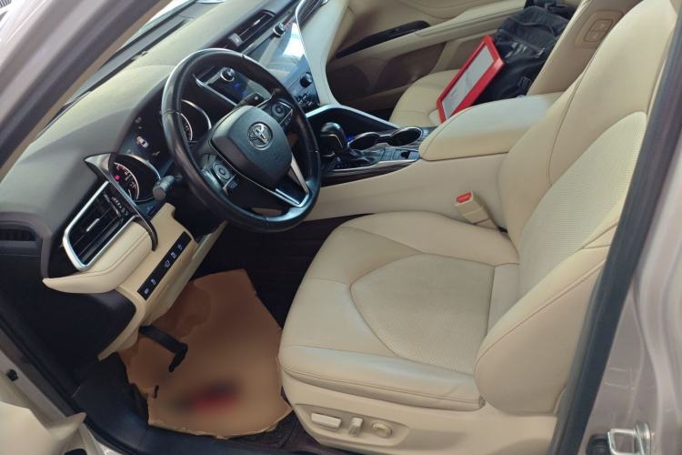 Used Toyota Camry 2019 2.5G Luxury Edition China VI Standard
