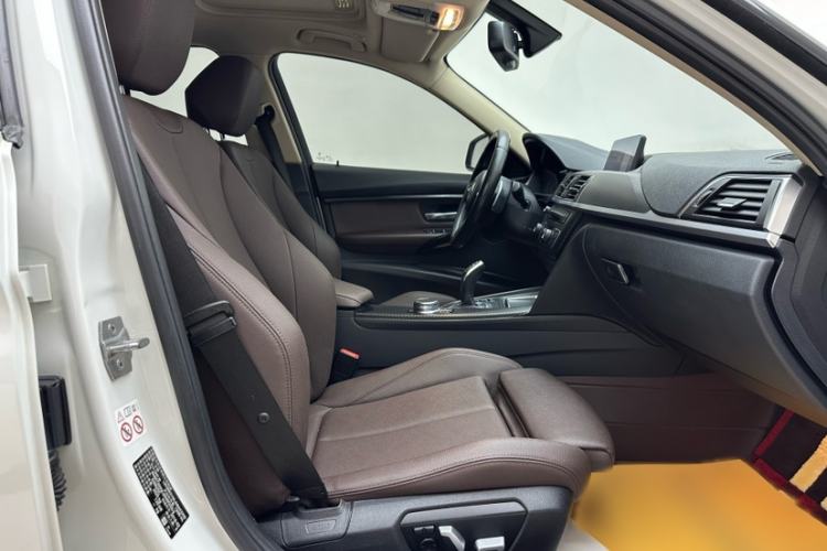 Used BMW 3 Series 2018 320Li Leading Model M Sport Package
