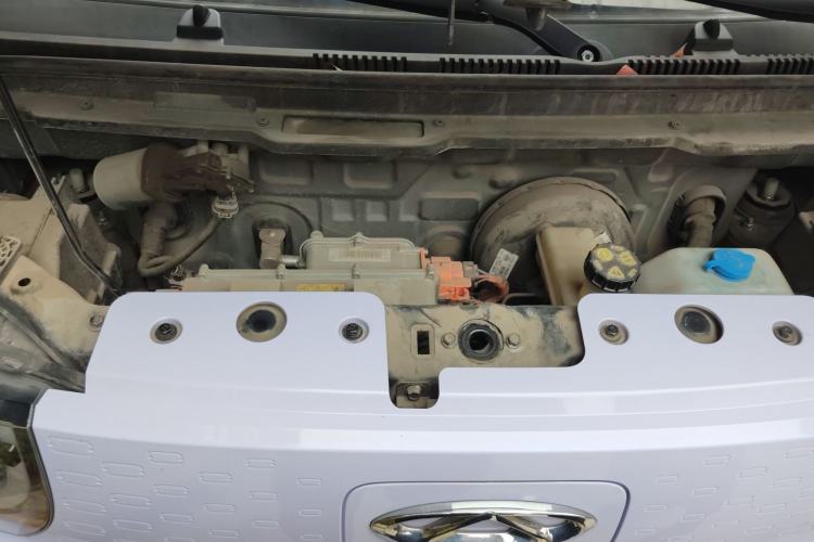 Used Chery QQ Ice Cream 2022 120km Conical Shape Lithium Iron Phosphate
