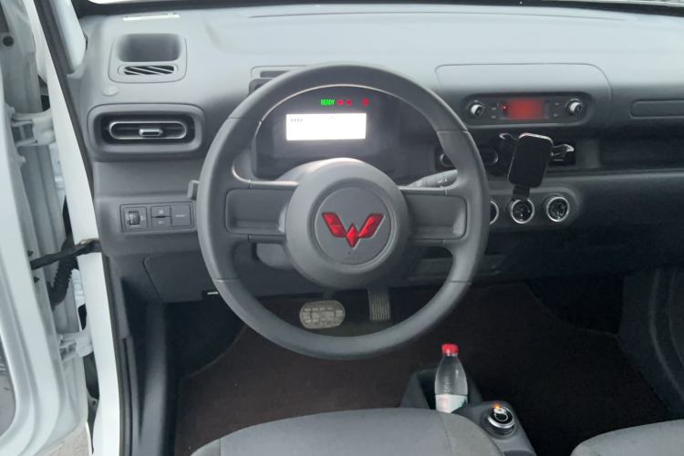 Used Wuling Zhiguang New Energy 2025 Standard Model
