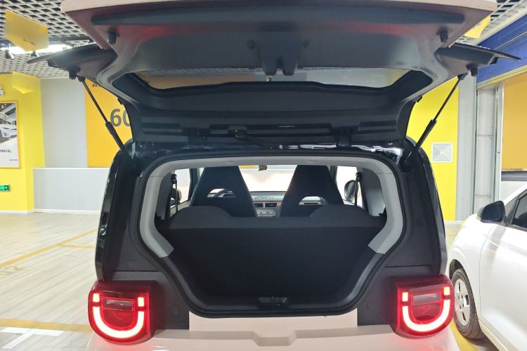 Used Chery QQ Ice Cream 2022 120km Conical Shape Lithium Iron Phosphate