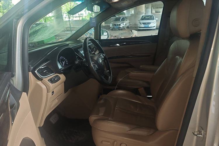 Used Buick GL8 2017 ES 28T Luxury Model China V Standard
