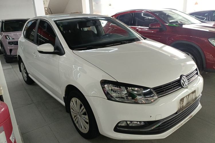 Used Volkswagen Polo 2016 1.6L Automatic Comfort Model
