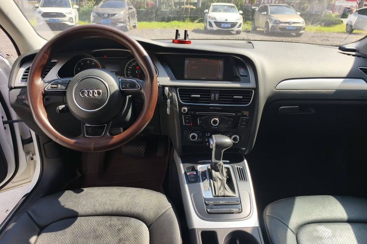 Used Audi A4L 2015 35 TFSI Automatic Standard Model
