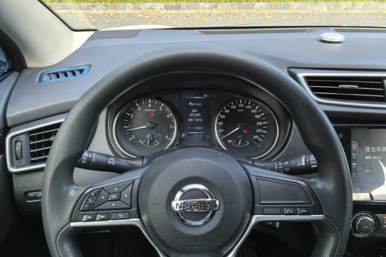 Used Nissan Qashqai 2019 2.0L CVT Smart Enjoyment Version