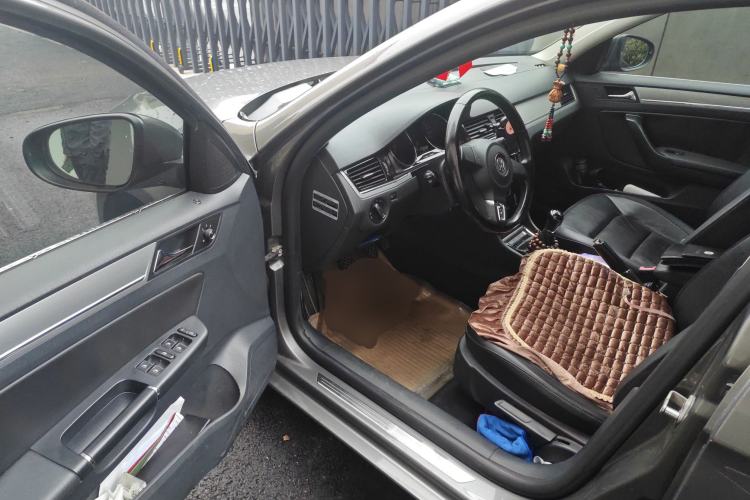 Used Volkswagen Bora 2014 1.6L Manual Comfort Model