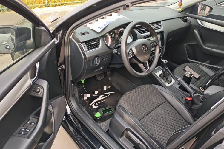 Used Skoda Octavia 2019 1.5L Automatic Smart Drive Luxury Edition China VI Standard
