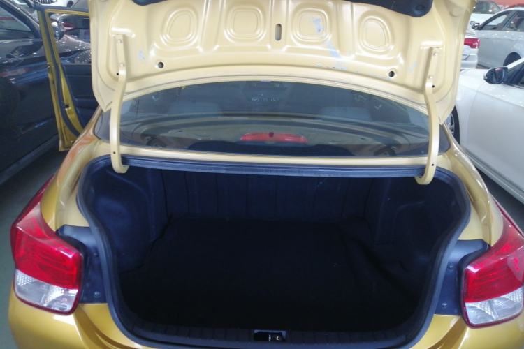 Used Hyundai Verna 2017 1.4L Automatic YueXiang Edition China V-standard
