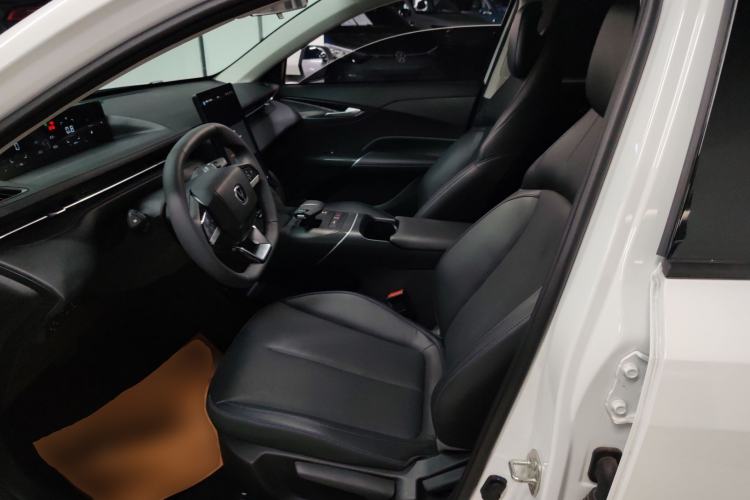 Used Changan Eado 2024 1.5T GDI Automatic Prestige Edition
