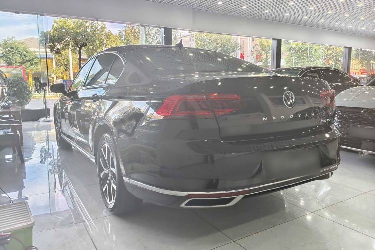 Used Volkswagen Magotan 2020 330TSI DSG Leading Model
