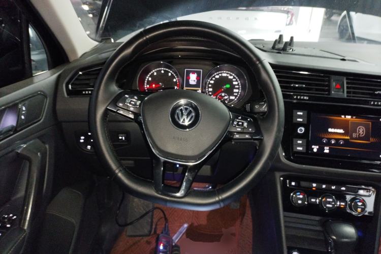 Used Volkswagen Tiguan L 2018 Revised Version 330TSI Automatic Two-Wheel Drive Comfort Edition