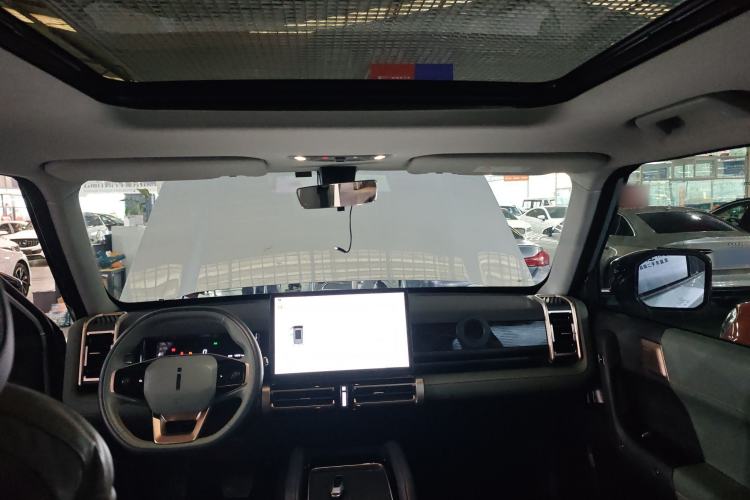 Used  03 2024 401km Two-Wheel Drive Standard Advanced Version
