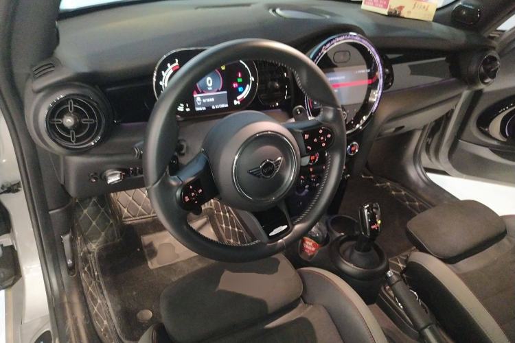 Used  MINI 2023 Updated 2.0T COOPER S Racing Driver
