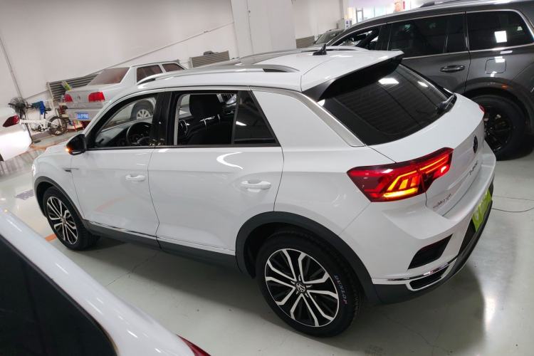 Used Volkswagen T-ROC 2022 280TSI DSG Two-Wheel Drive Comfort PLUS
