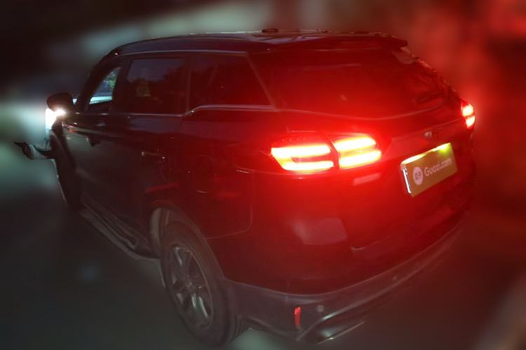 Used Geely Auto Emgrand X7 Sport 2018 1.8TD Automatic Two-Wheel Drive Smart 4G Connected Version
