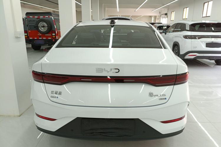 Used BYD Qin PLUS 2025 DM-i Smart Drive 120KM Superior Model
