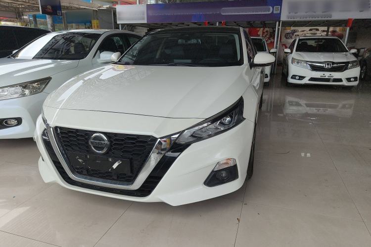 Used Nissan Teana 2019 2.0L XL Upper SmartDrive Version

