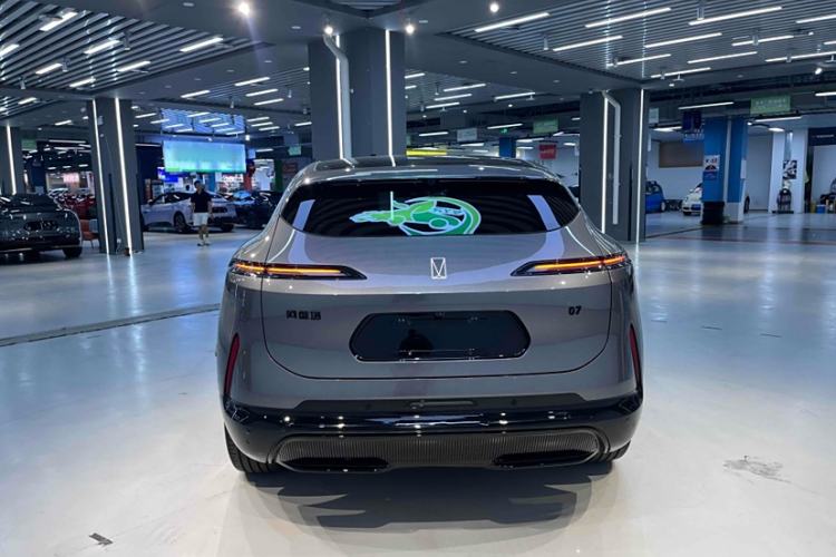 Used  07 2024 Max Extended-Range Edition