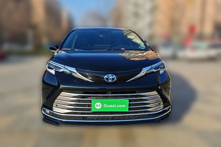 Used Toyota Sienna 2021 2.5L Hybrid Comfort Edition