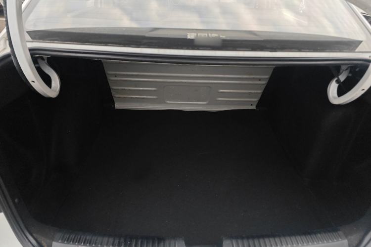 Used Volkswagen Jetta 2019 Dream Edition 1.4L Manual Fashion Version
