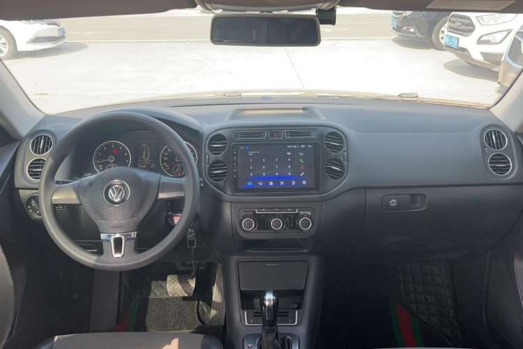 Used Volkswagen Tiguan 2015 1.8TSI Automatic Two-Wheel Drive Trend Edition
