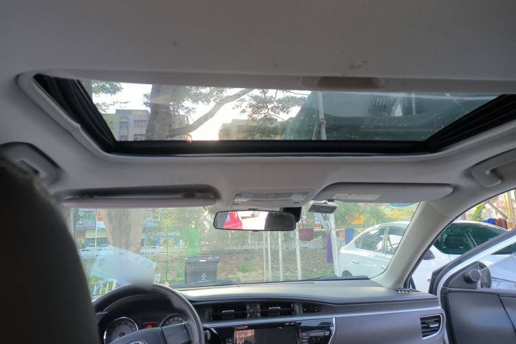 Used Toyota Corolla 2014 1.6L CVT GL-i
