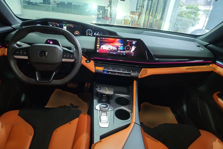 Used Changan UNI-V 2023 1.5T Sport Edition