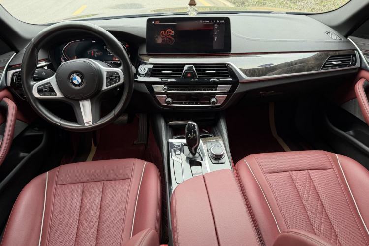 Used BMW 5 Series 2022 Restyled 525Li M Sport Package
