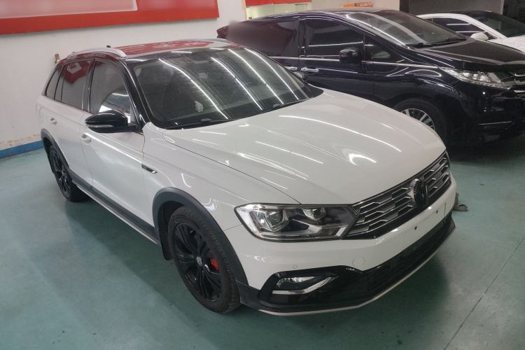 Used Volkswagen C-TREK 2018 230TSI DSG Luxury Model
