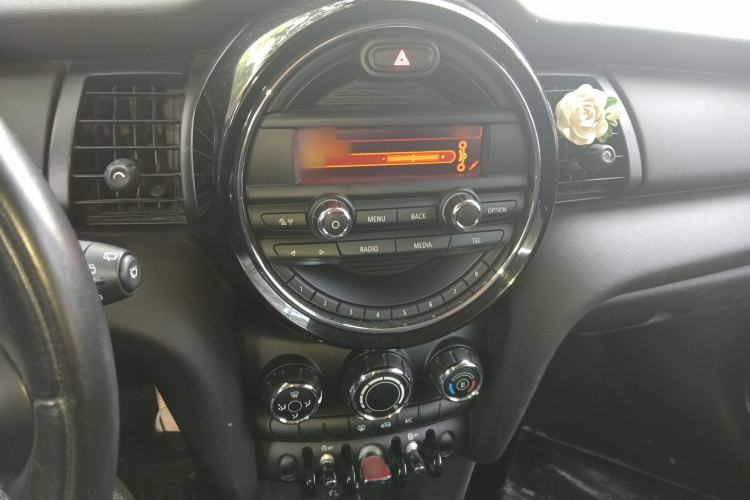 Used  MINI 2014 1.2T ONE
