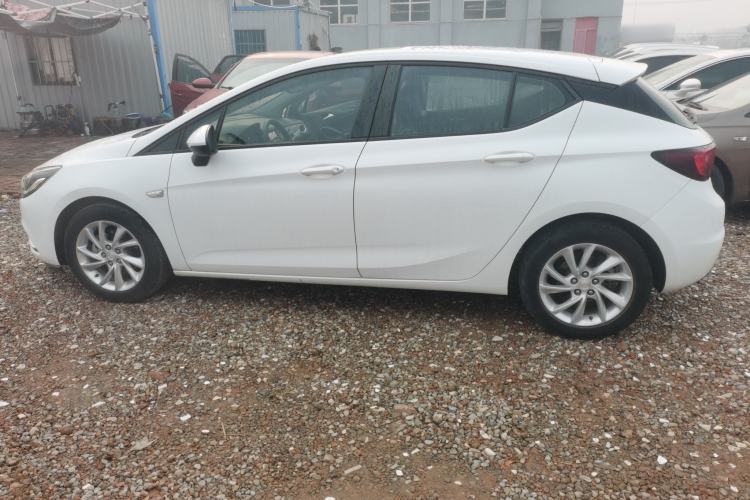 Used Buick Verano 2016 Hatchback 15S Automatic Leading Model
