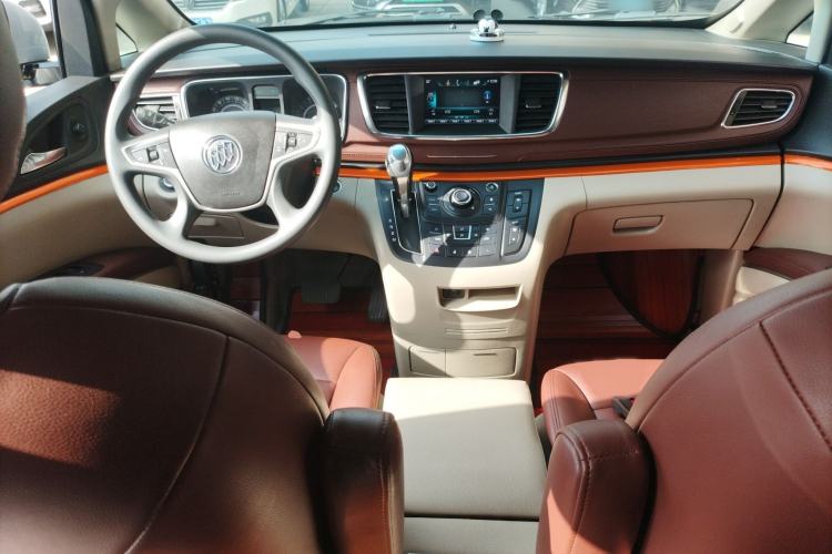 Used Buick GL8 2018 28T Comfort Model China VI Standard
